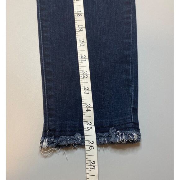 Democracy Ab Technology Crop Jeans Blue Dark Wash Raw Hem Stretch Women Sz 6 - Picture 12 of 12